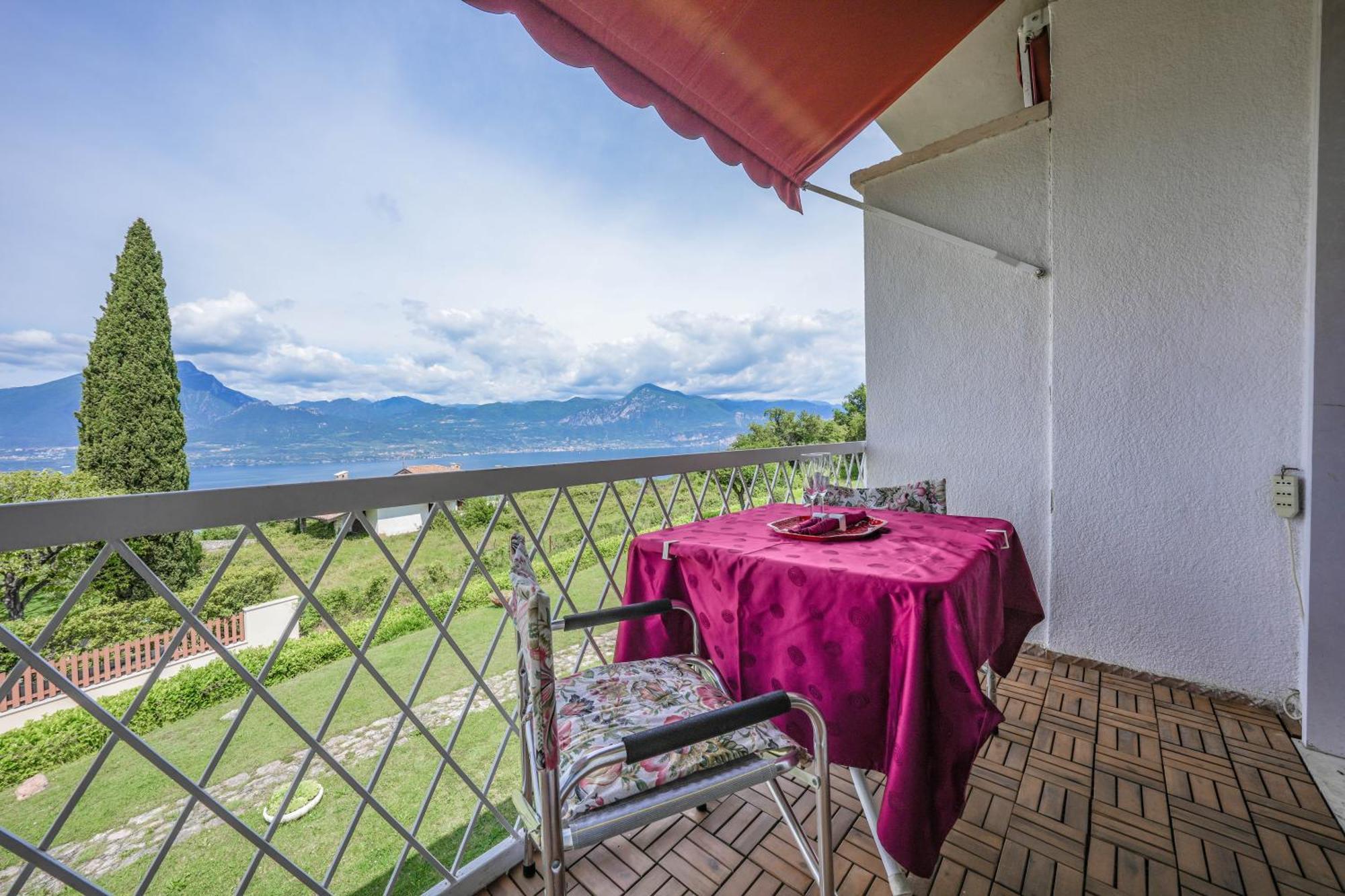 Apartamento Garda Panoramic House Albisano Exterior foto