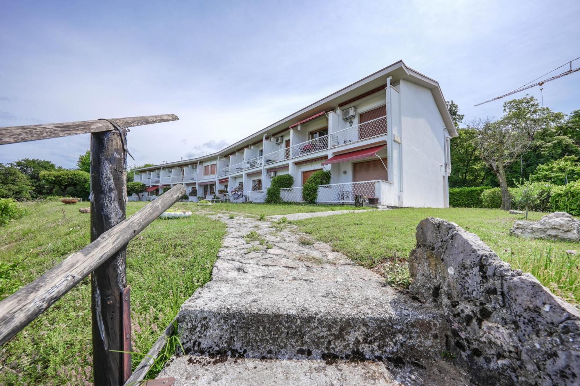 Apartamento Garda Panoramic House Albisano Exterior foto