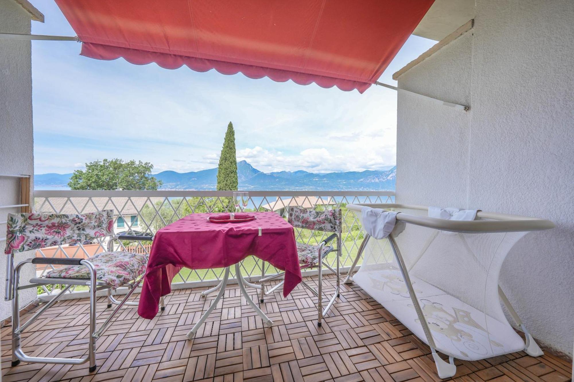 Apartamento Garda Panoramic House Albisano Exterior foto